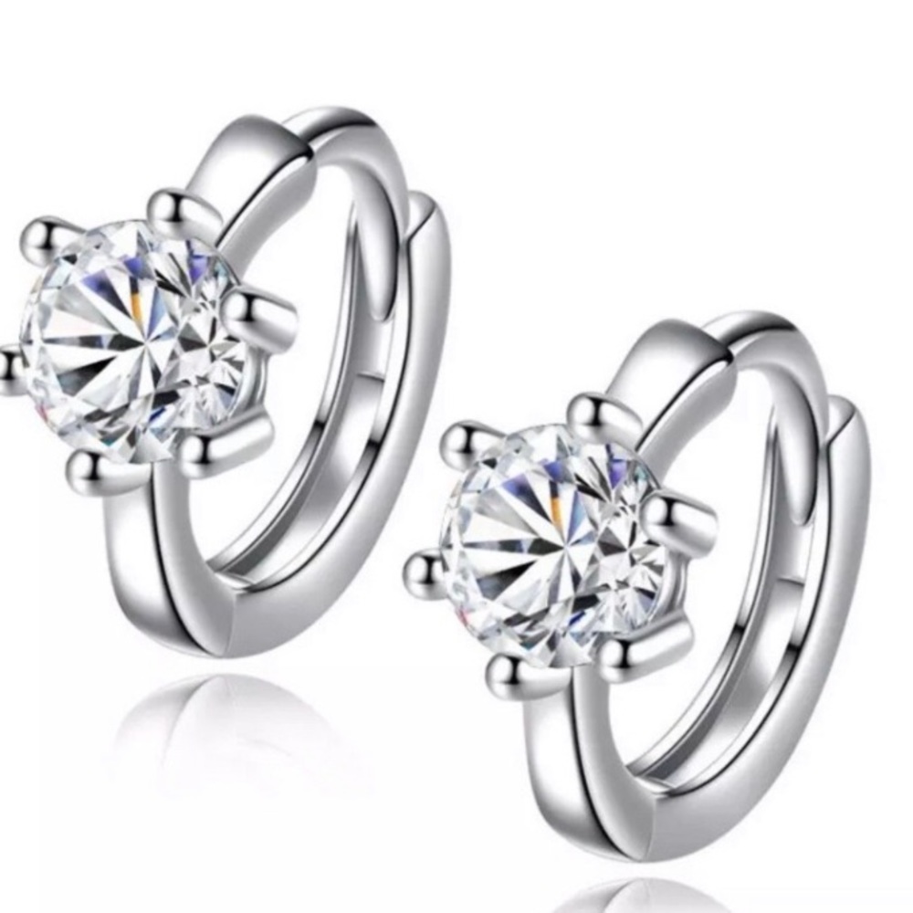 NWOT sterling silver classic earrings - Picture 2 of 3